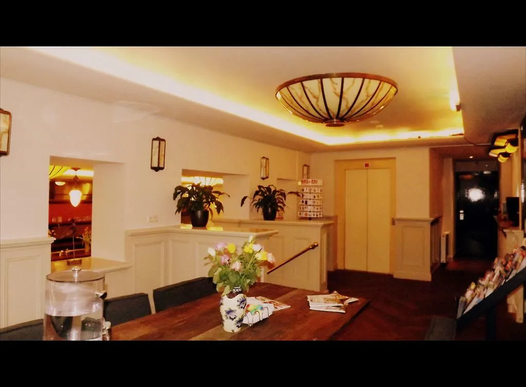 אמסטרדם Hotel Omega